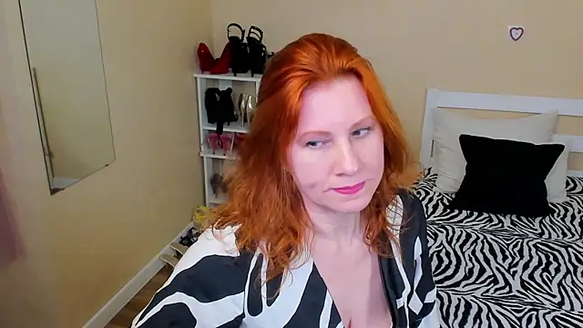 FoxySophia online show from 04.29.26