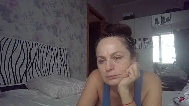 LindaStarS online show from 12.14.25