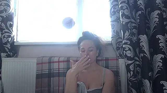 LindaStarS online show from 04.07.26