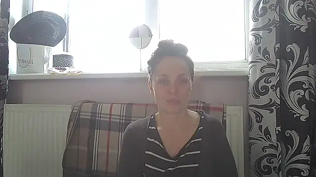 Snapshot of LindaStarS chatting on 05.02.26 LindaStarS online show from 05.02.26