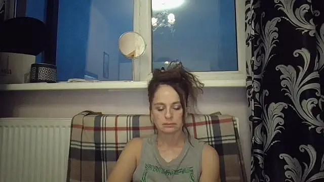 Snapshot of LindaStarS chatting on 05.30.26 LindaStarS online show from 05.30.26