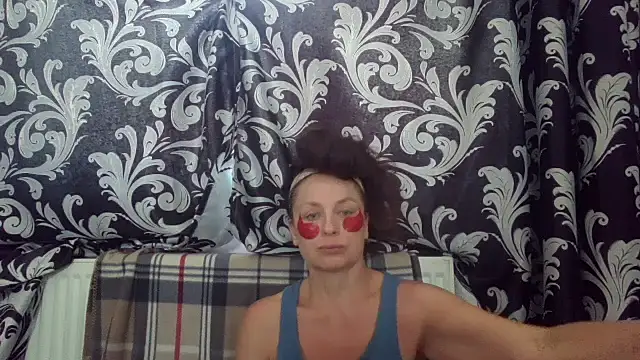 Snapshot of LindaStarS chatting on 06.22.26 LindaStarS online show from 06.22.26
