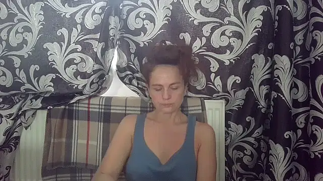 Snapshot of LindaStarS chatting on 06.26.26 LindaStarS online show from 06.26.26