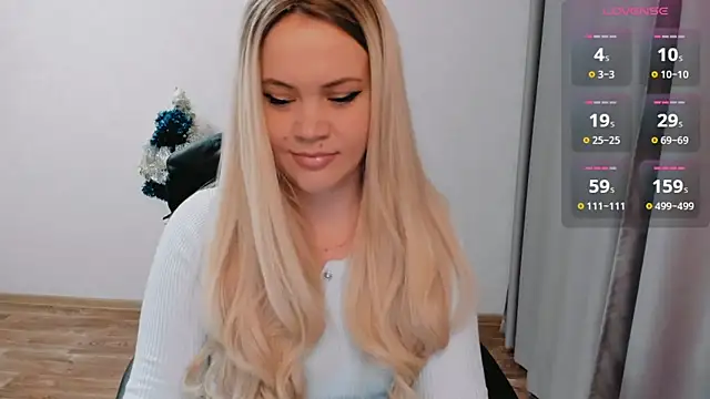 Snapshot of AllAboutLoveXx chatting on 12.25.24 AllAboutLoveXx online show from 12.25.24