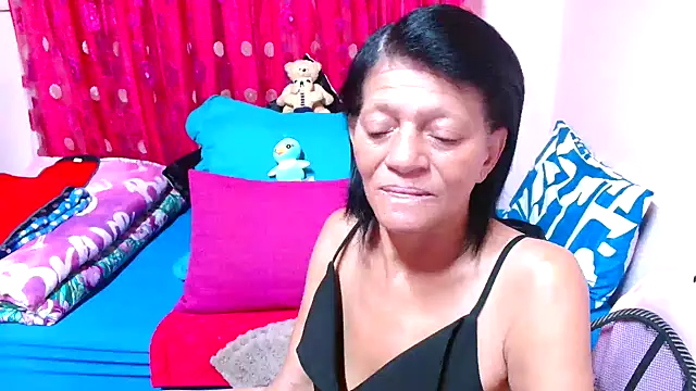 SLUTTYROXY online show from 11.15.25