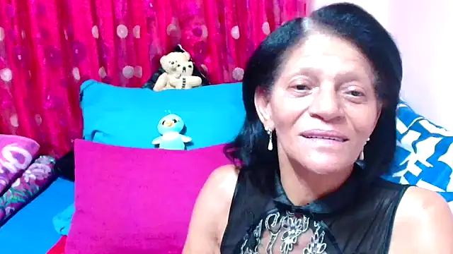 SLUTTYROXY online show from 11.23.25