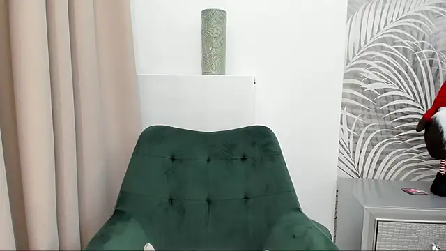 Snapshot of channel_3 chatting on 12.09.24 channel 3 online show from 12.09.24