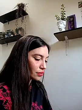 Snapshot of loveuu-bae chatting on 02.07.25 loveuu-bae online show from 02.07.25