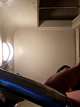 UncutHammer69 online show from 11.11.25