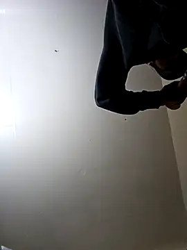 UncutHammer69 online show from 12.02.25