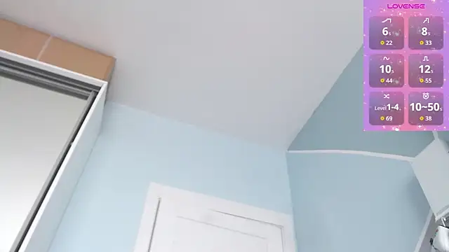 MilaniaCute online show from 04.15.26