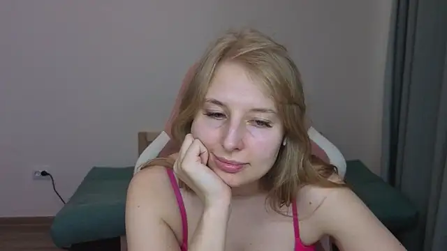 Snapshot of Jessy_Ginger chatting on 05.11.26 Jessy Ginger online show from 05.11.26