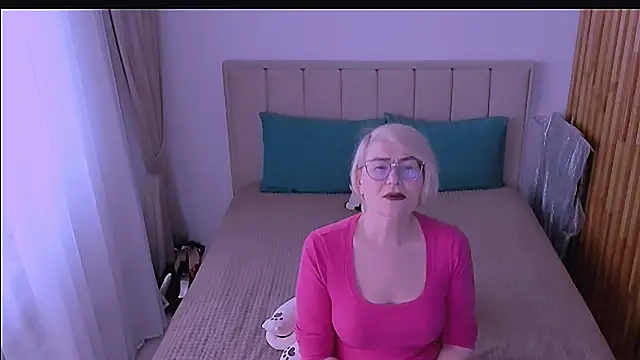sabrinamacmarren online show from 04.26.26