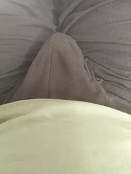 Snapshot of bigh96dik chatting on 11.06.25 bigh96dik online show from 11.06.25