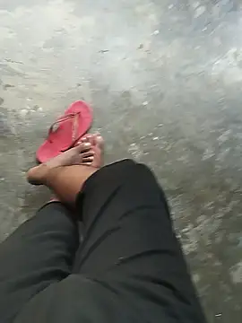 Snapshot of bigh96dik chatting on 11.30.25 bigh96dik online show from 11.30.25