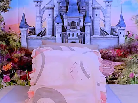 Snapshot of indianroxy chatting on 02.24.25 indianroxy online show from 02.24.25