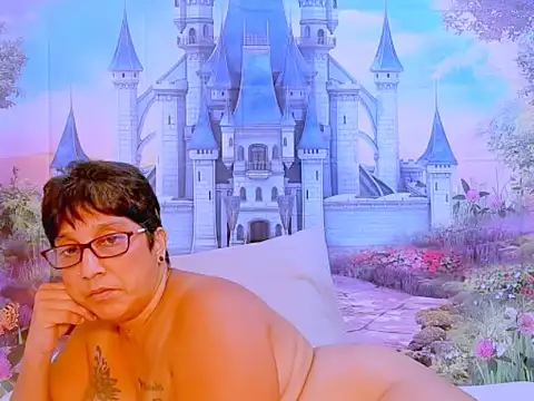 Snapshot of indianroxy chatting on 02.28.25 indianroxy online show from 02.28.25