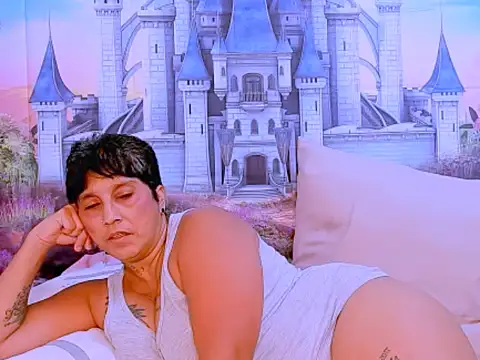 Snapshot of indianroxy chatting on 03.08.25 indianroxy online show from 03.08.25