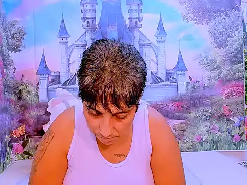 Snapshot of indianroxy chatting on 03.10.25 indianroxy online show from 03.10.25