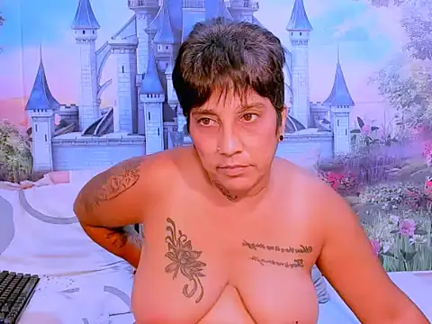 Snapshot of indianroxy chatting on 03.12.25 indianroxy online show from 03.12.25