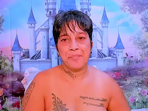 Snapshot of indianroxy chatting on 03.13.25 indianroxy online show from 03.13.25