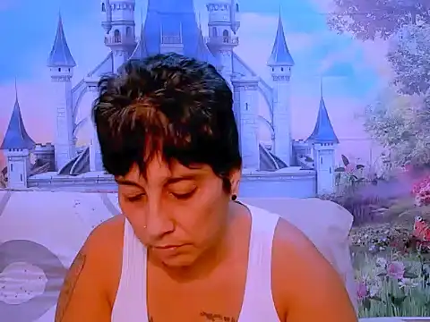 Snapshot of indianroxy chatting on 03.18.25 indianroxy online show from 03.18.25