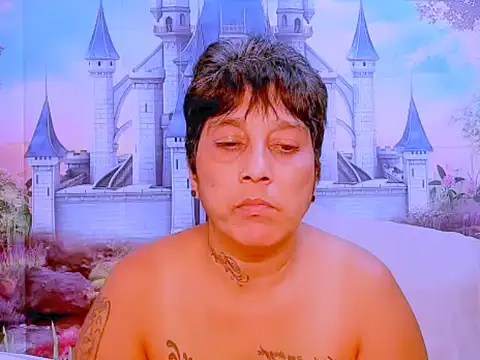 Snapshot of indianroxy chatting on 03.18.25 indianroxy online show from 03.18.25