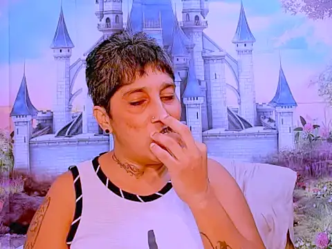 Snapshot of indianroxy chatting on 03.20.25 indianroxy online show from 03.20.25