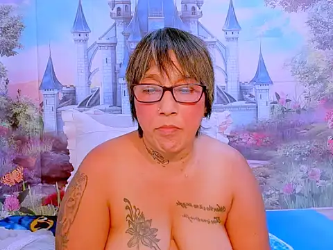 Snapshot of indianroxy chatting on 09.12.25 indianroxy online show from 09.12.25