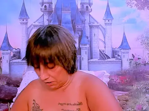 Snapshot of indianroxy chatting on 09.18.25 indianroxy online show from 09.18.25