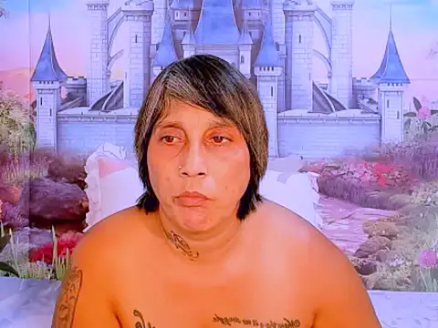 Snapshot of indianroxy chatting on 10.06.25 indianroxy online show from 10.06.25