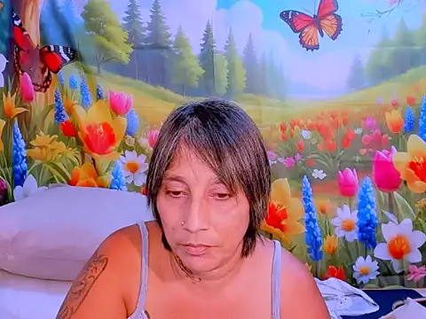 Snapshot of indianroxy chatting on 11.03.25 indianroxy online show from 11.03.25