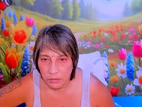 Snapshot of indianroxy chatting on 11.04.25 indianroxy online show from 11.04.25