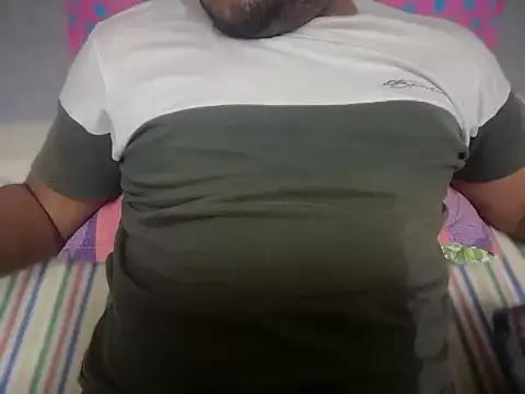 Randy642001 online show from 10.28.25