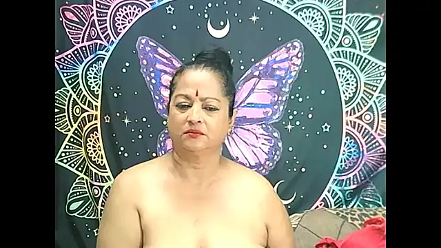 Snapshot of matureindian chatting on 02.13.25 matureindian online show from 02.13.25
