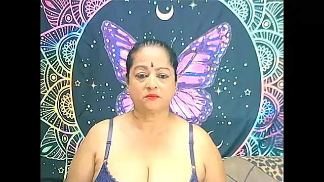Snapshot of matureindian chatting on 02.27.25 matureindian online show from 02.27.25