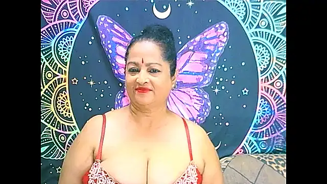 Snapshot of matureindian chatting on 03.10.25 matureindian online show from 03.10.25