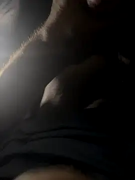 Snapshot of mikeylong chatting on 12.04.24 mikeylong online show from 12.04.24