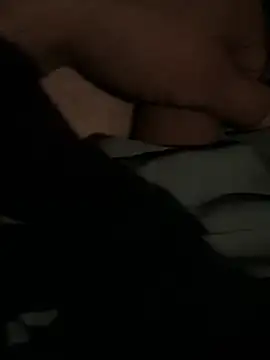 Snapshot of mikeylong chatting on 12.28.24 mikeylong online show from 12.28.24