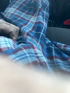 Snapshot of mikeylong chatting on 01.02.25 mikeylong online show from 01.02.25