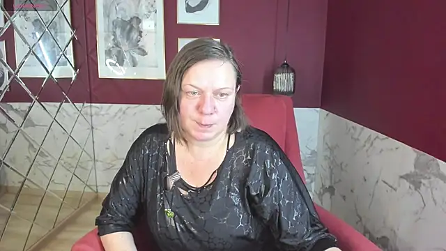 Snapshot of KellyPerfection chatting on 03.09.25 KellyPerfection online show from 03.09.25