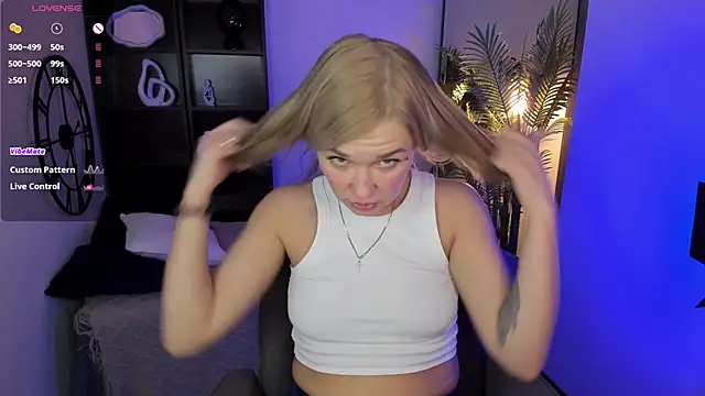 BellaDreamy online show from 12.02.25