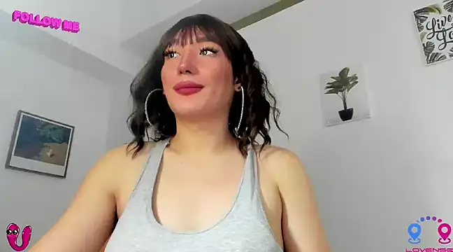 Snapshot of hottycrishina chatting on 01.09.25 hottycrishina online show from 01.09.25