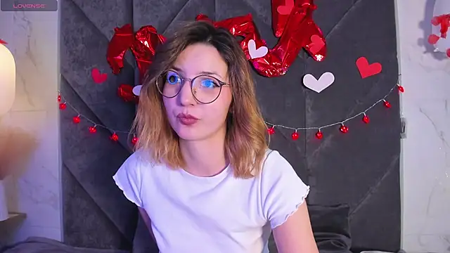 JaneGraceful online show from 02.14.25