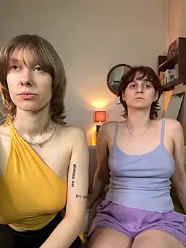 Snapshot of Jitoon_Exe chatting on 11.29.25 Jitoon Exe online show from 11.29.25