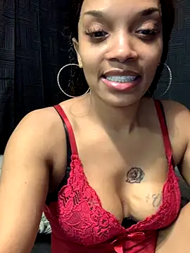 Rakiyahcharms online show from 11.18.25