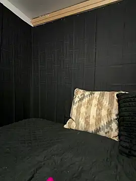 Snapshot of Rakiyahcharms chatting on 03.26.26 Rakiyahcharms online show from 03.26.26