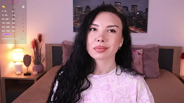Snapshot of Leila__Sweet chatting on 05.02.26 Leila Sweet online show from 05.02.26
