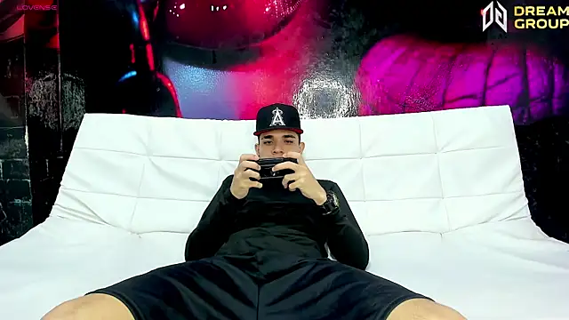 AmazingPartys online show from 04.20.26