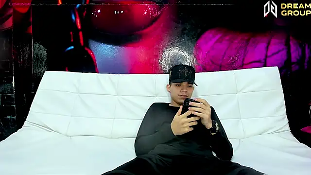 AmazingPartys online show from 04.21.26